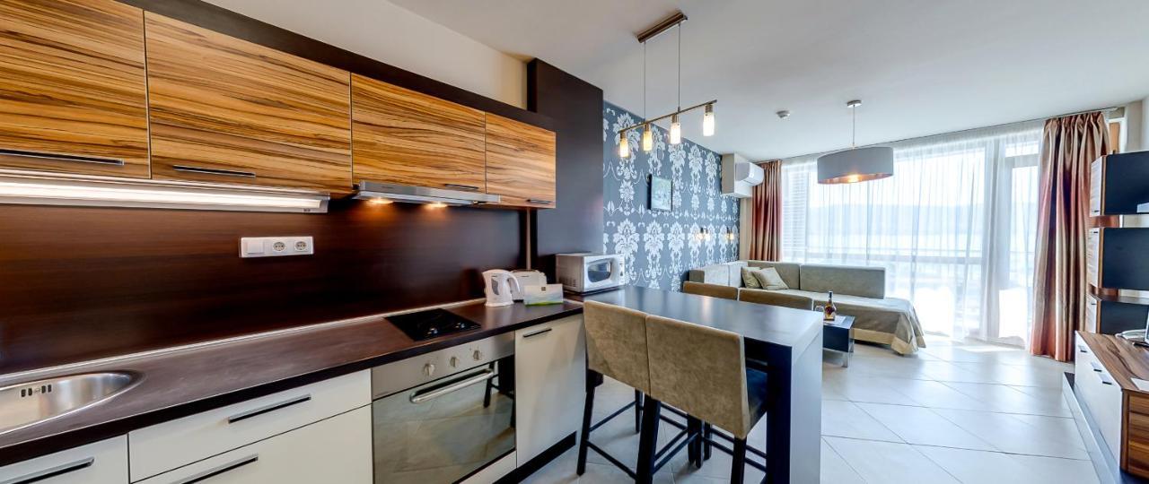 Aparthotel Briz
