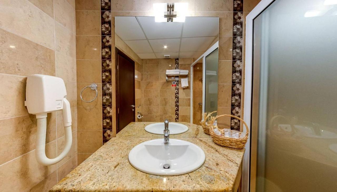 Aparthotel Briz 3*