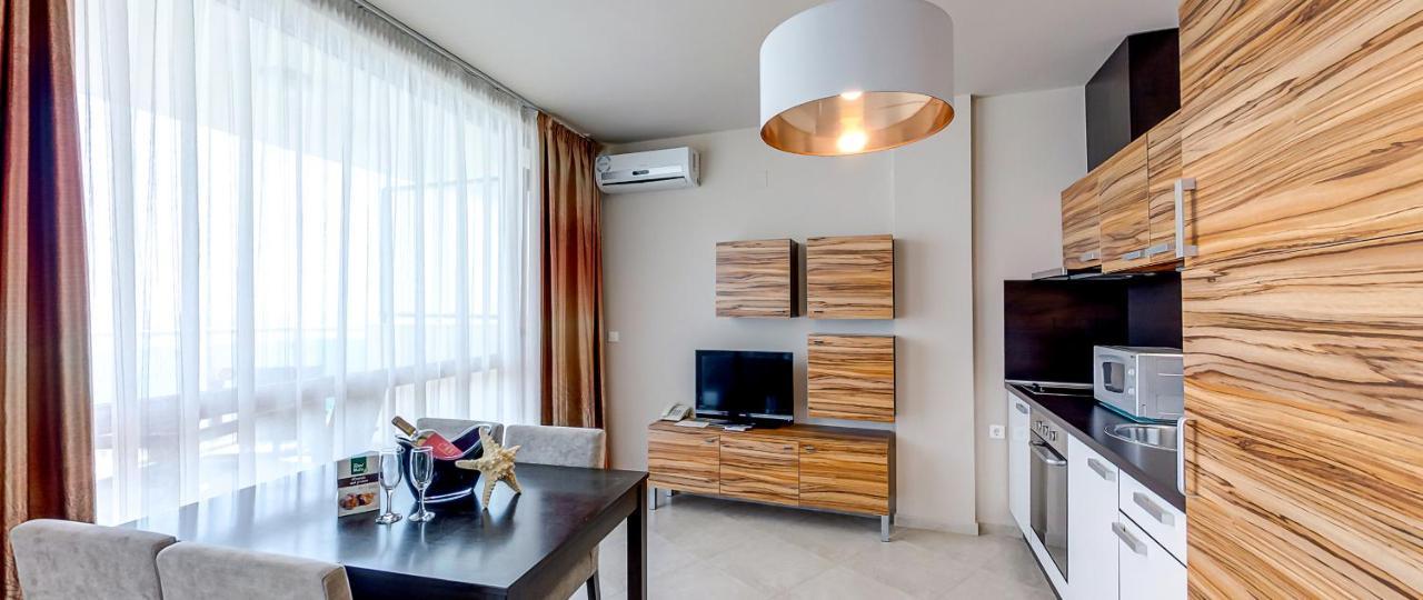 Aparthotel Briz 3*