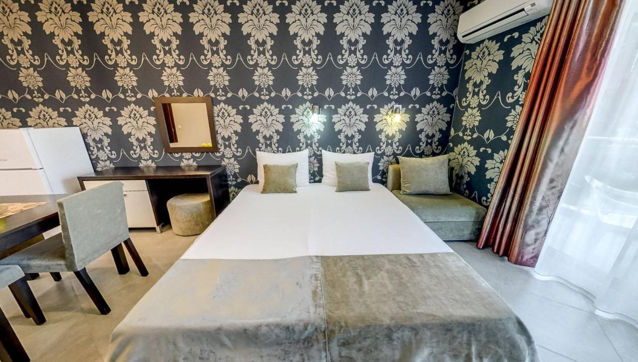 Aparthotel Briz